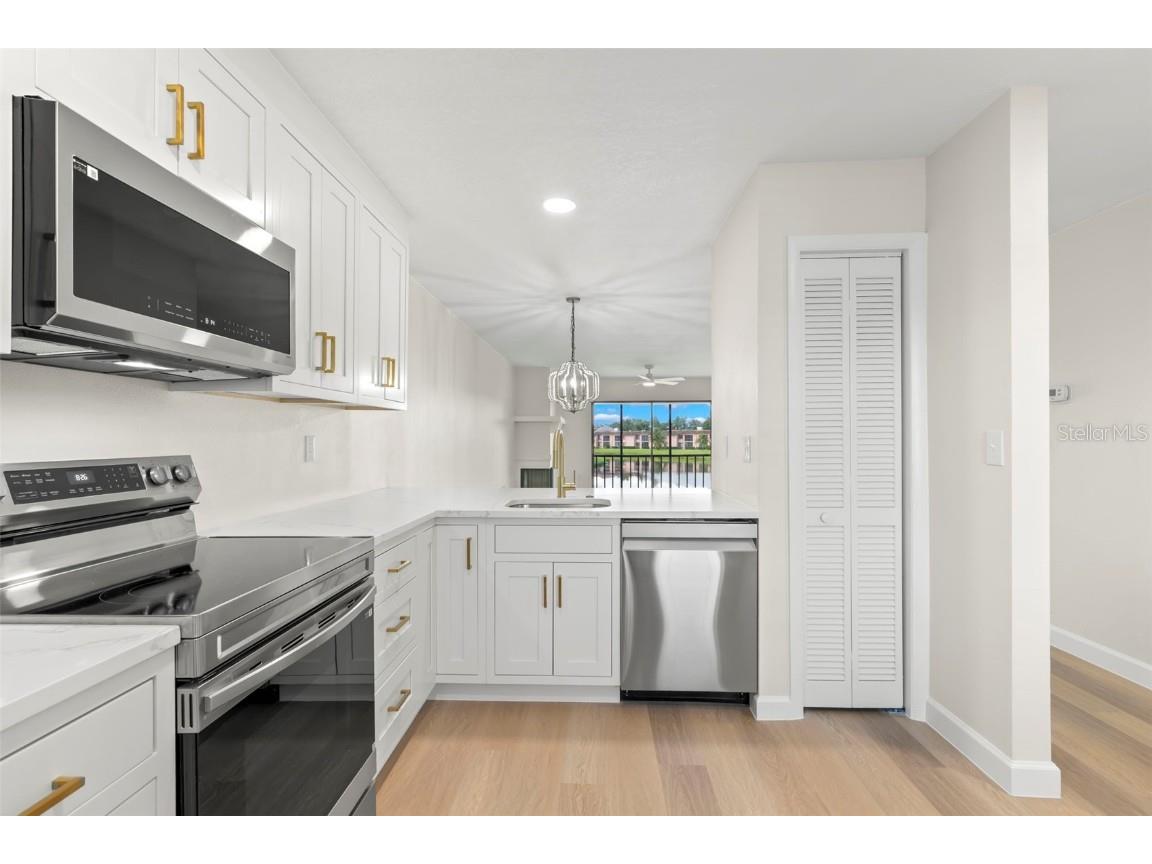 106 Lakeview Place #106 Oldsmar FL 34677 TB8411641 image8