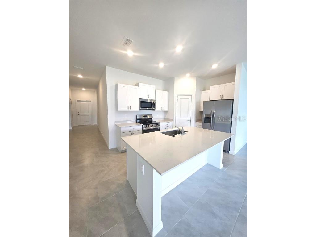 106 Leisure Place Rotonda West FL 33947 D6144190 image5