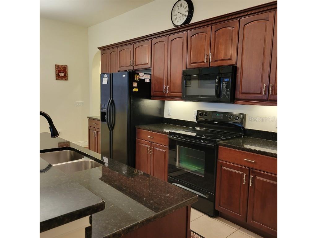 106 Lerida Court Nokomis FL 34275 A4657482 image4