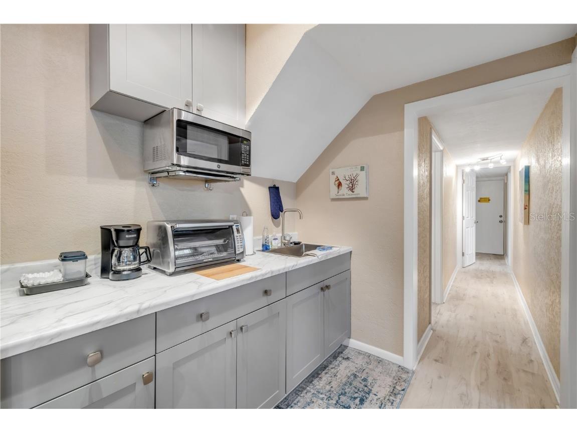 106 Live Oak Street New Smyrna Beach FL 32168 NS1086449 image8