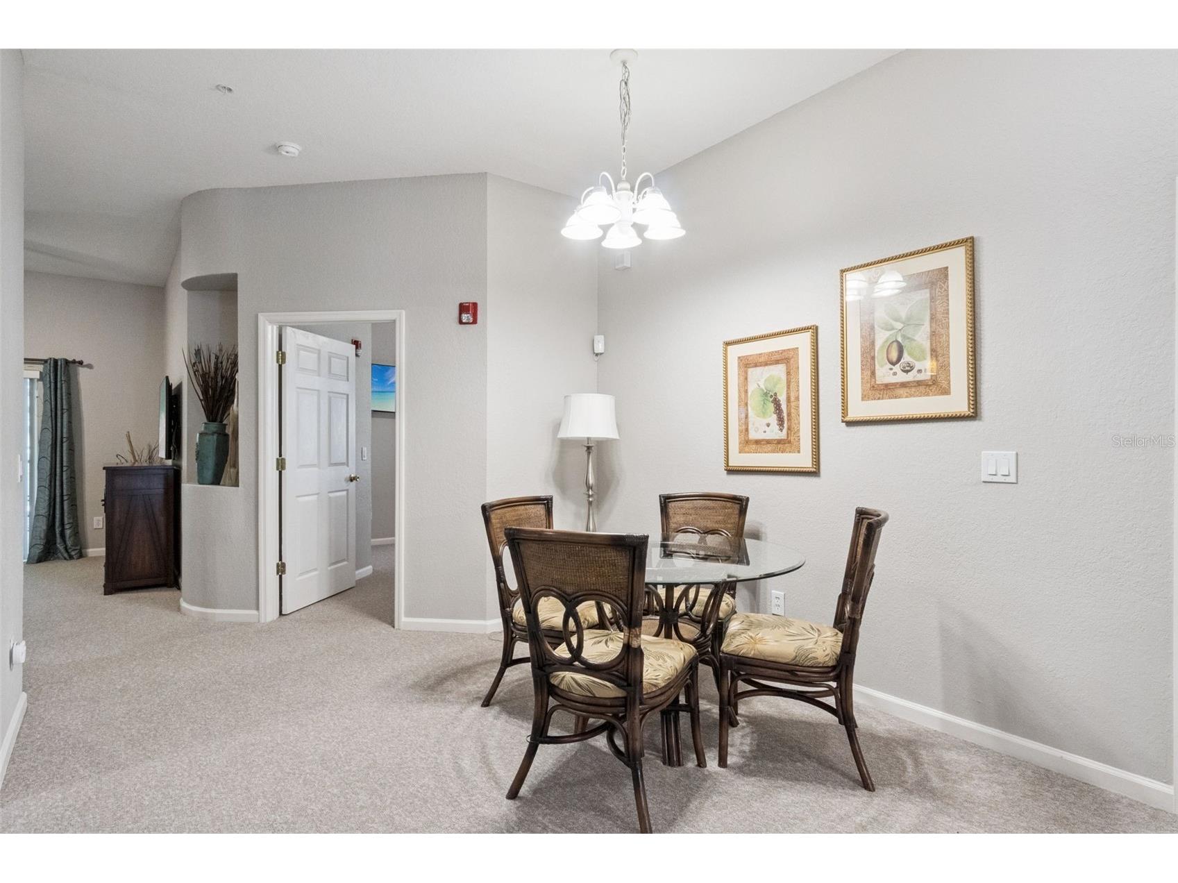 106 Lucaya Loop Davenport FL 33897 S5147343 image6