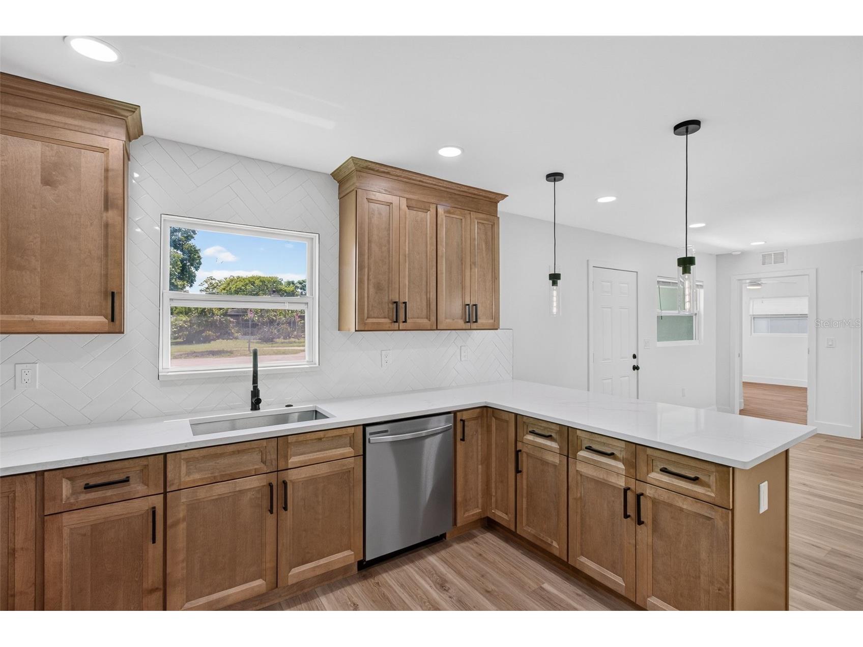 106 Melody Lane Largo FL 33771 TB8529089 image11