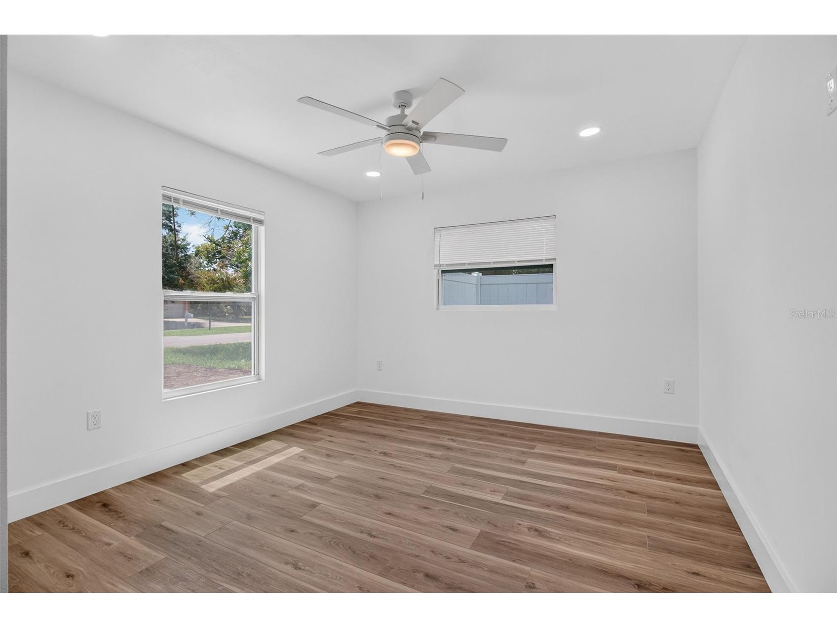 106 Melody Lane Largo FL 33771 TB8529089 image28