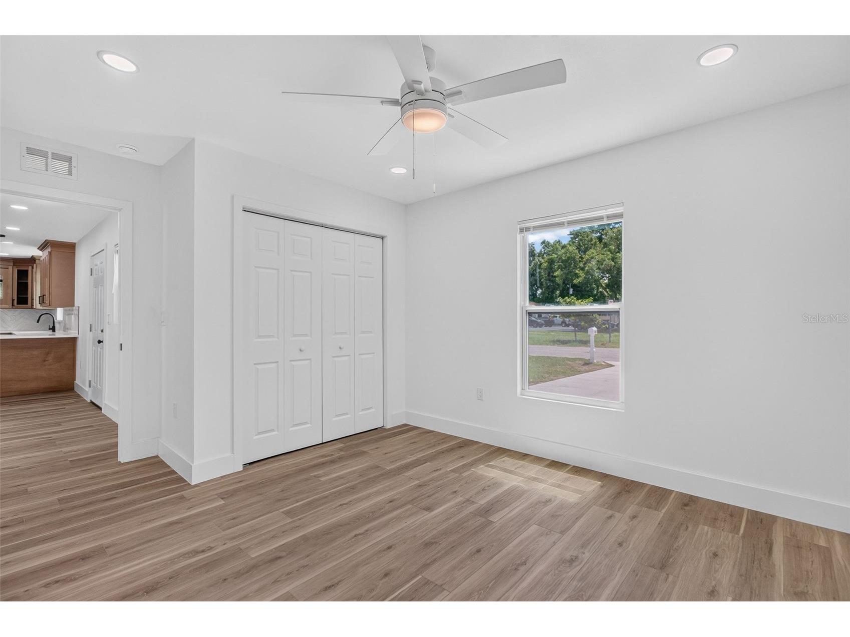 106 Melody Lane Largo FL 33771 TB8529089 image29