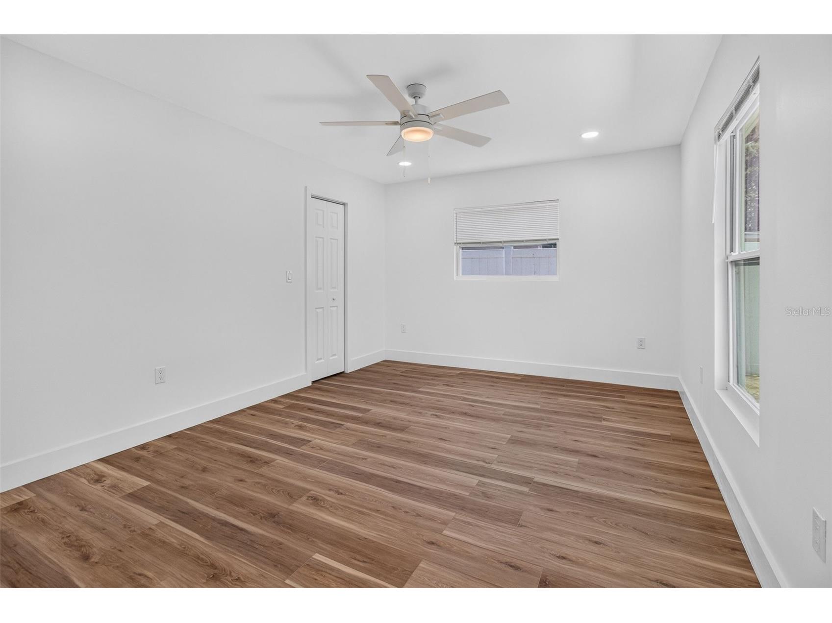 106 Melody Lane Largo FL 33771 TB8529089 image33