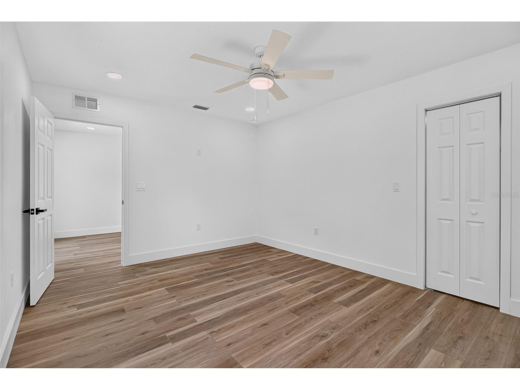 106 Melody Lane Largo FL 33771 TB8529089 image34