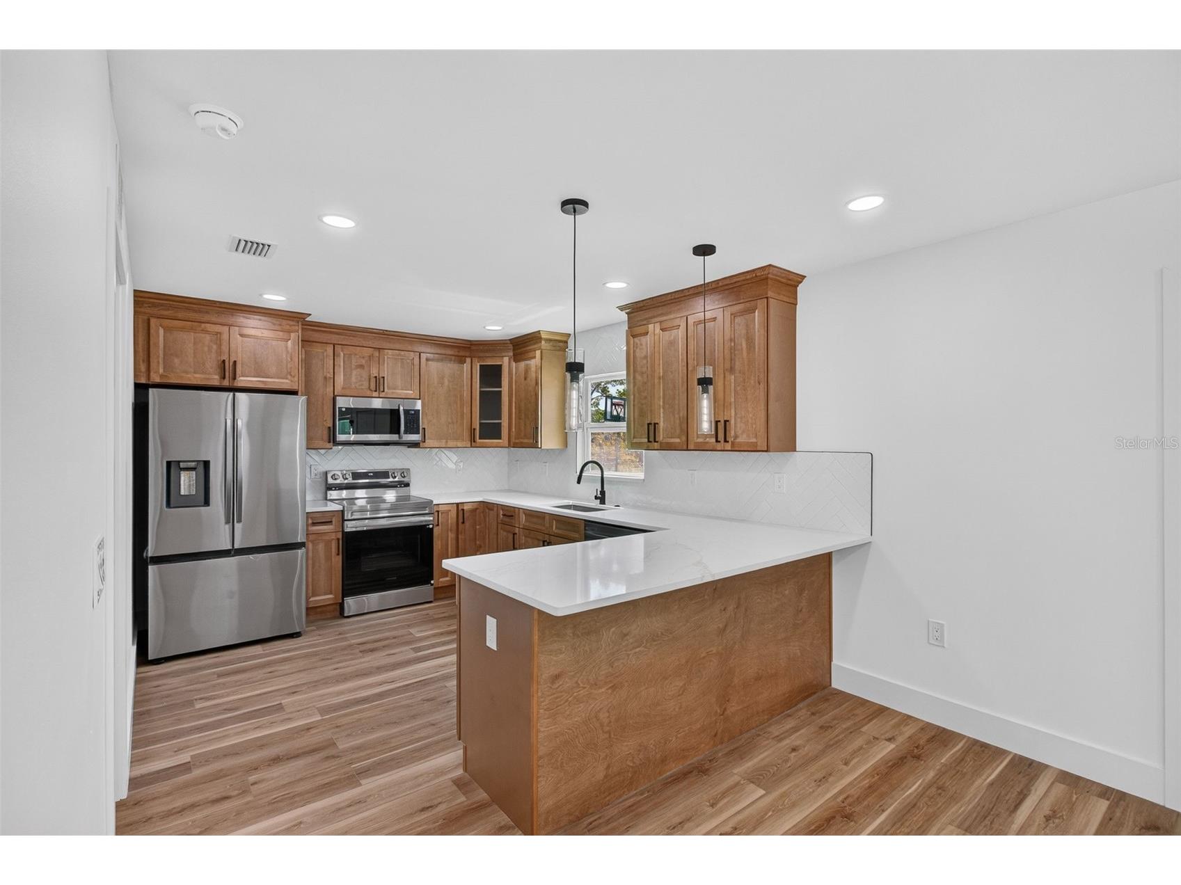106 Melody Lane Largo FL 33771 TB8529089 image7