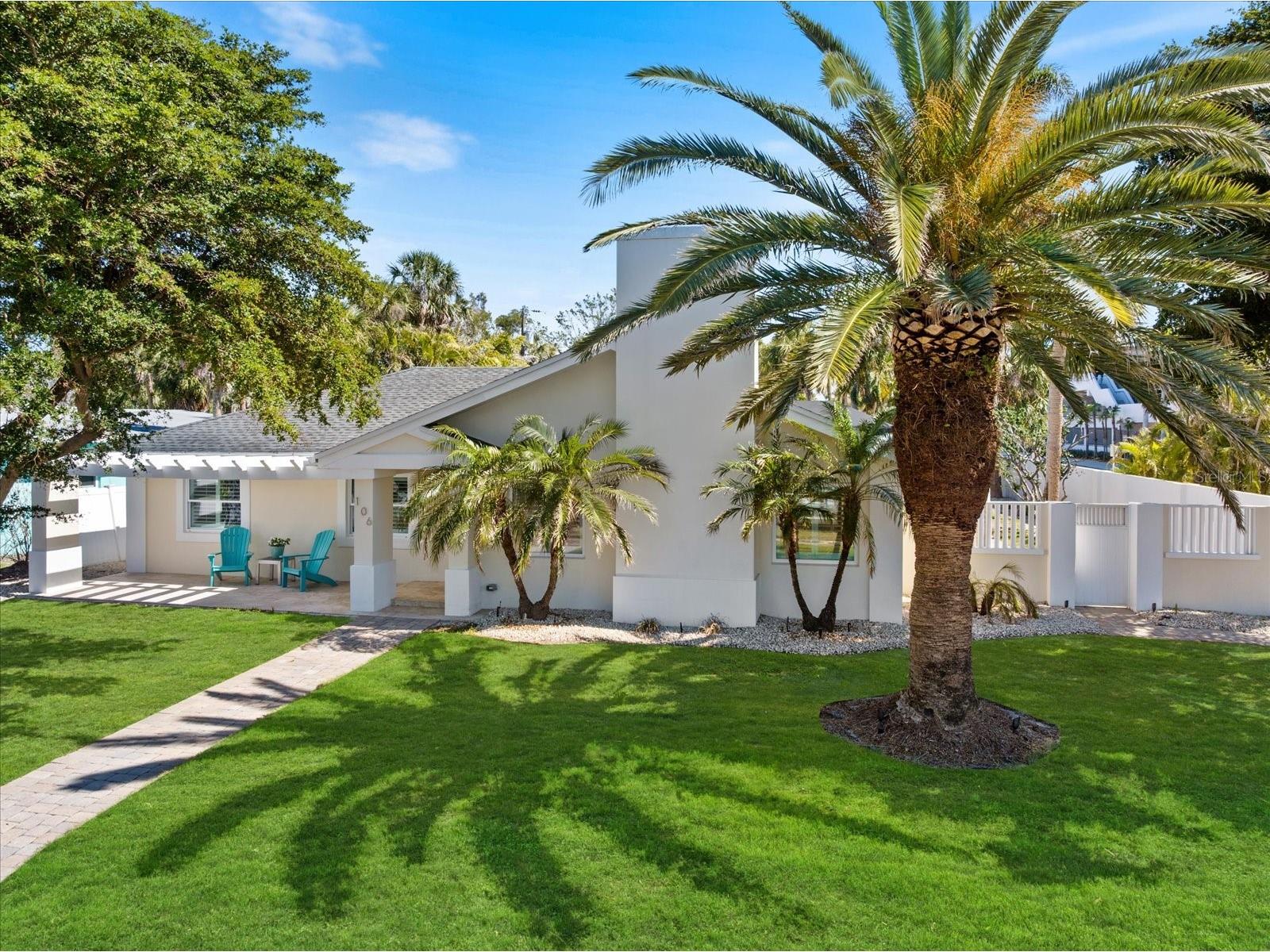 106 N Blvd Of The Presidents Sarasota FL 34236 A4642792 image1