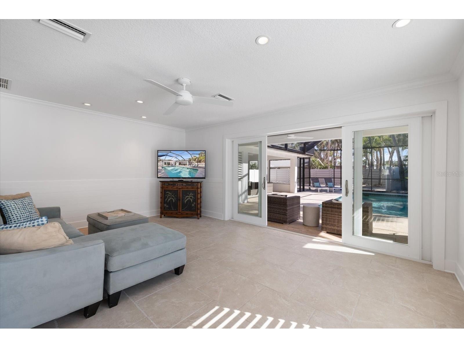 106 N Blvd Of The Presidents Sarasota FL 34236 A4642792 image16