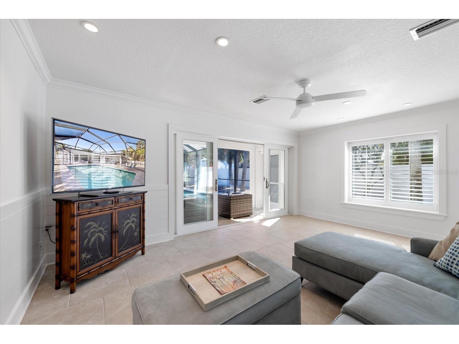 106 N Blvd Of The Presidents Sarasota FL 34236 A4642792 image17