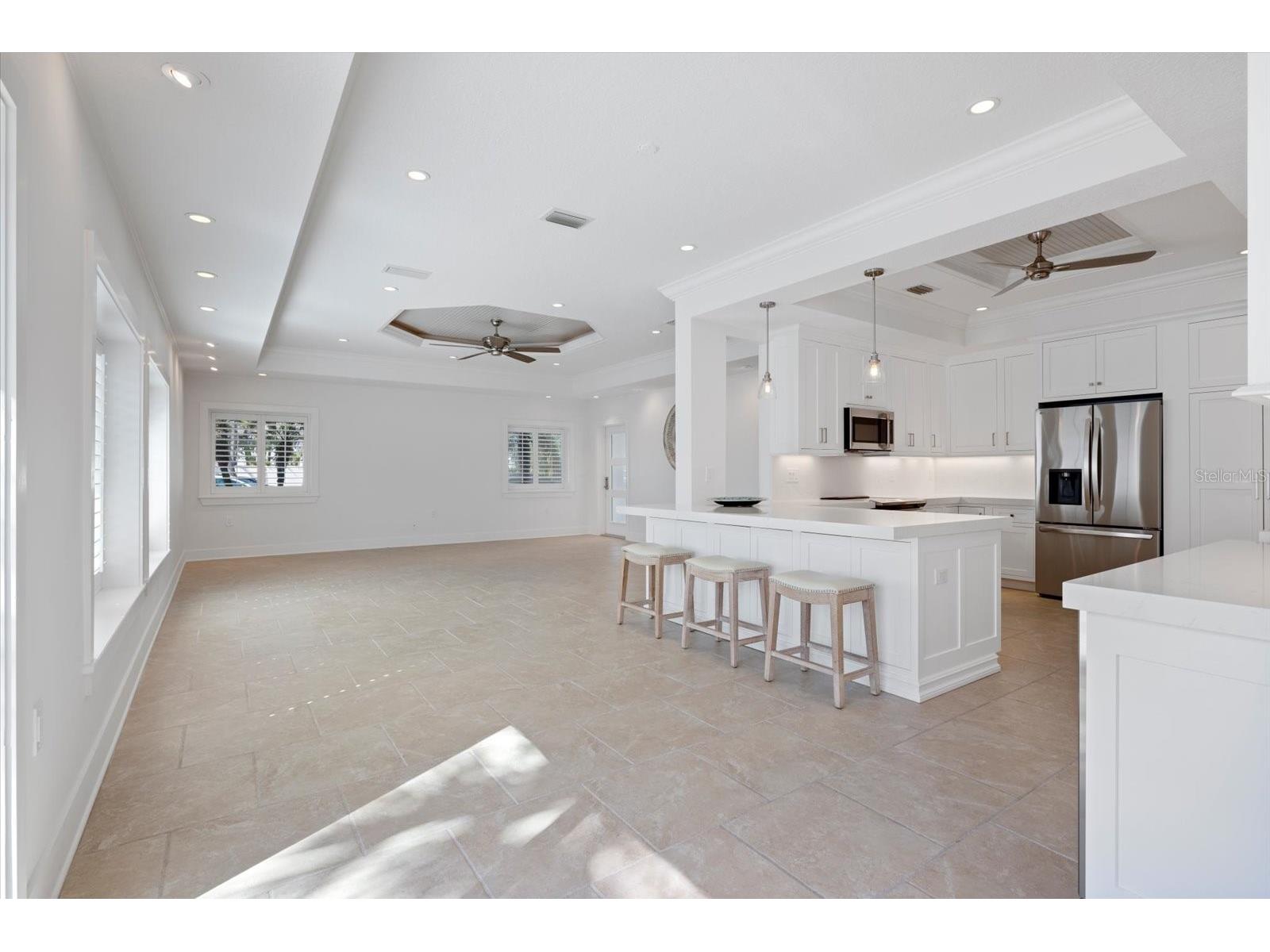 106 N Blvd Of The Presidents Sarasota FL 34236 A4642792 image8