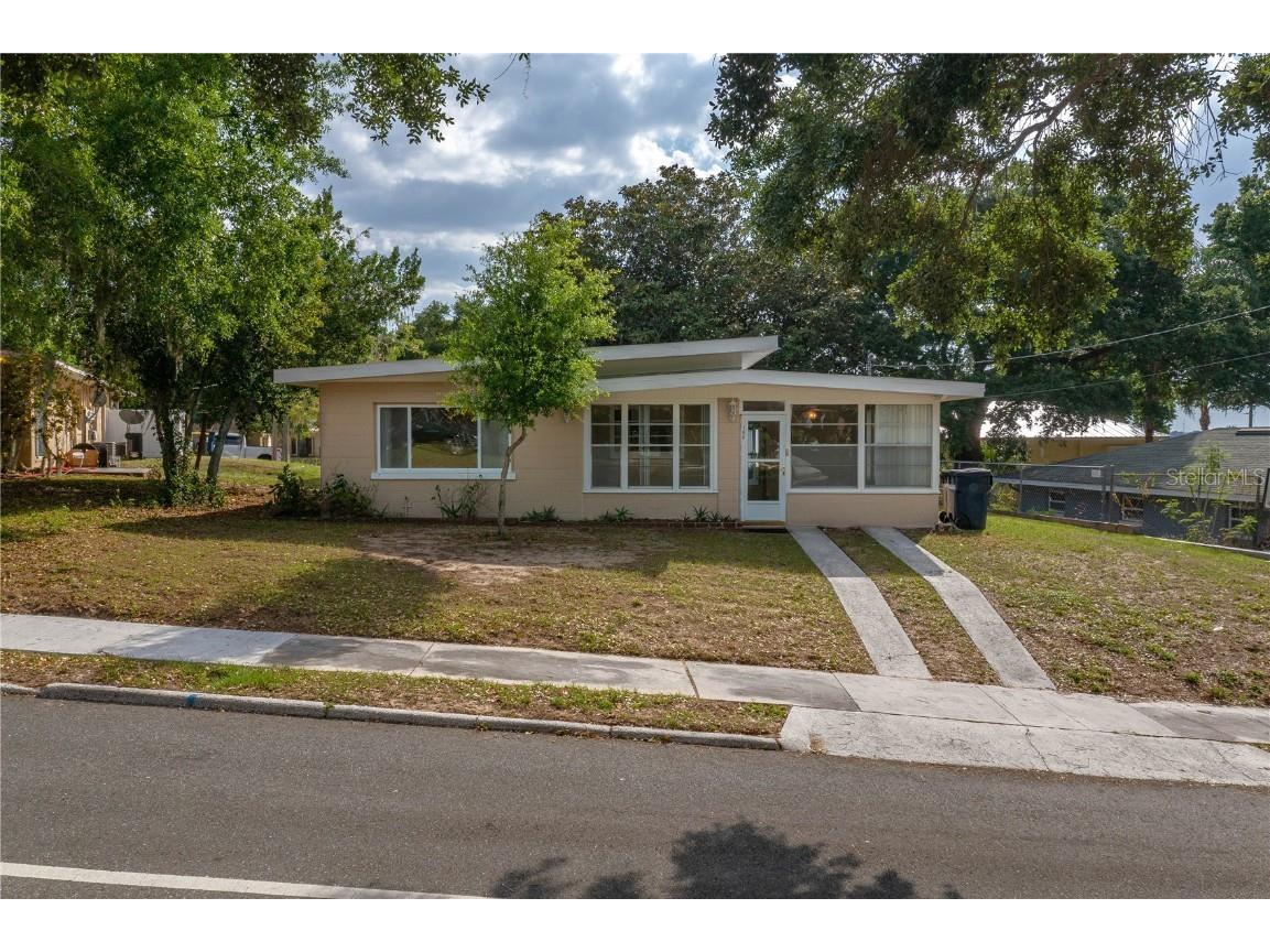 106 N Prado Avenue Auburndale FL 33823 - LAKE ARIANA P4937202 image1