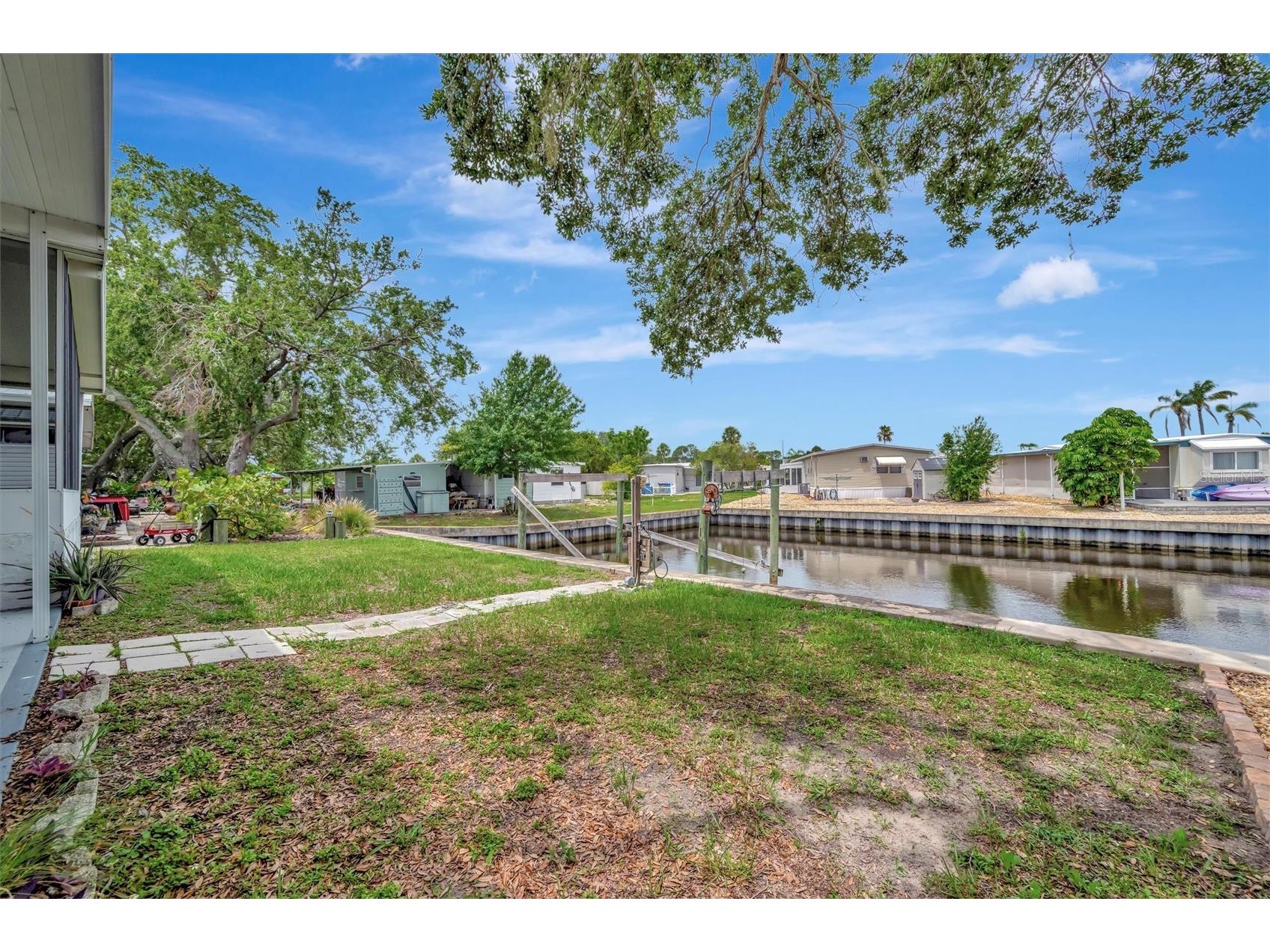 106 N Saint George Circle Apollo Beach FL 33572 TB8468849 image32
