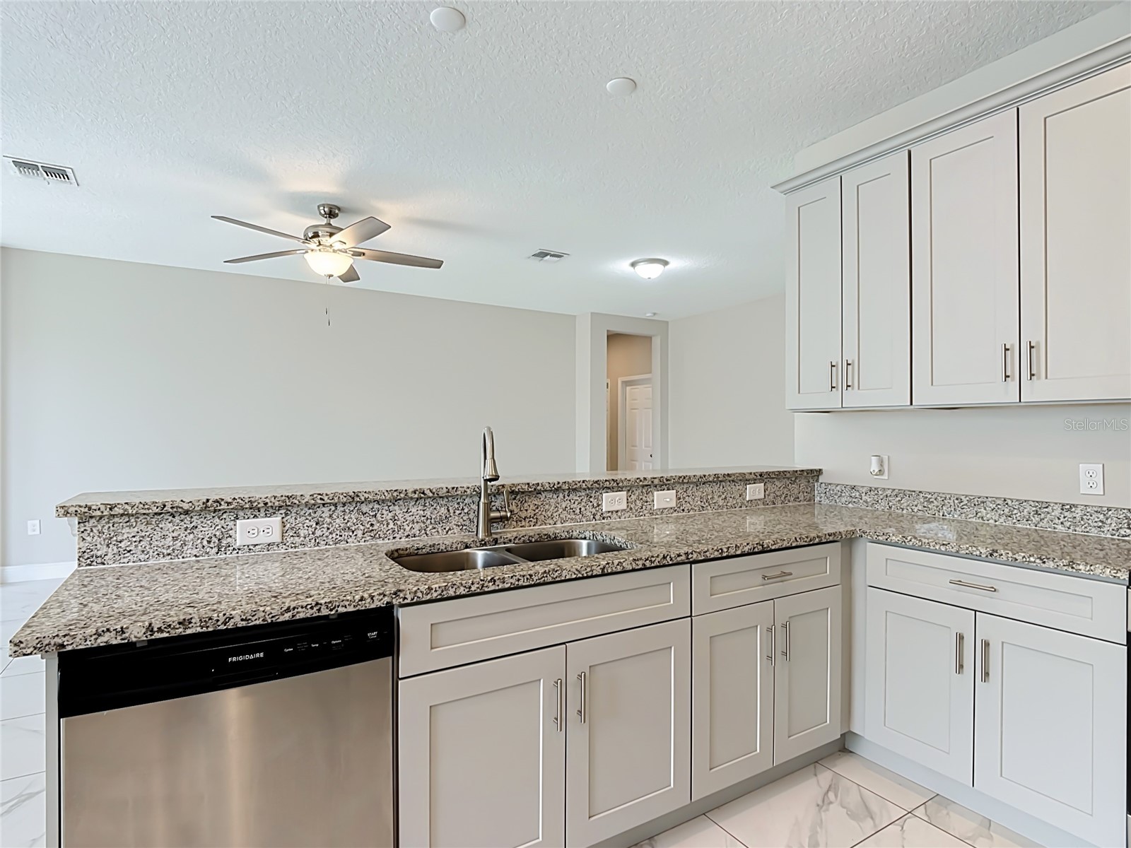 106 Oak Circle Poinciana FL 34759 C7527283 image16