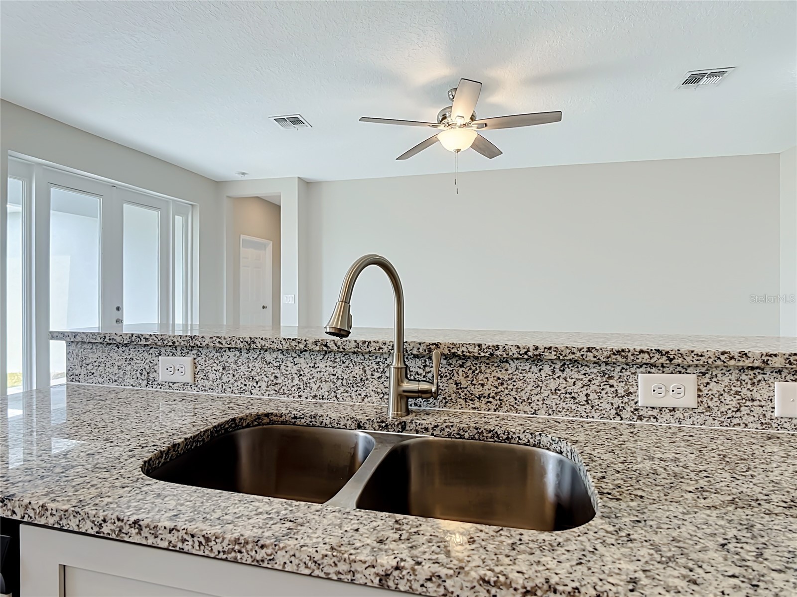 106 Oak Circle Poinciana FL 34759 C7527283 image17