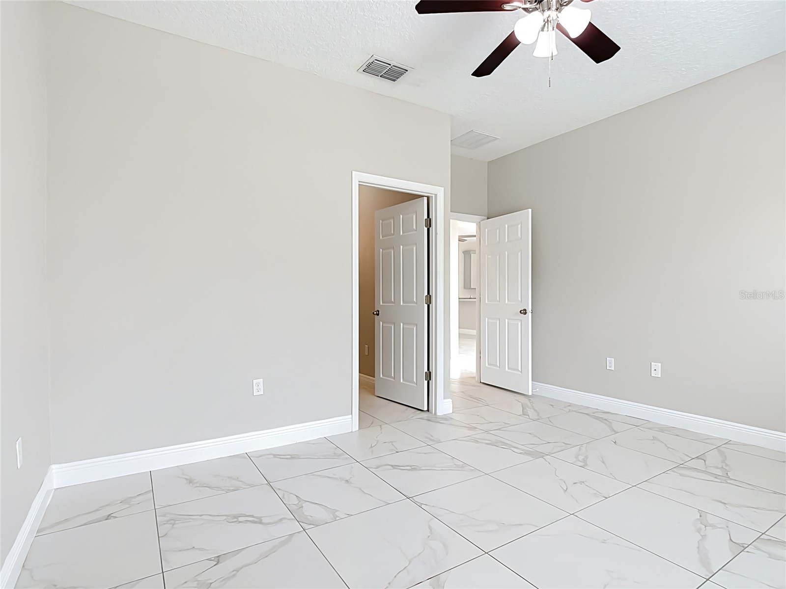 106 Oak Circle Poinciana FL 34759 C7527283 image33