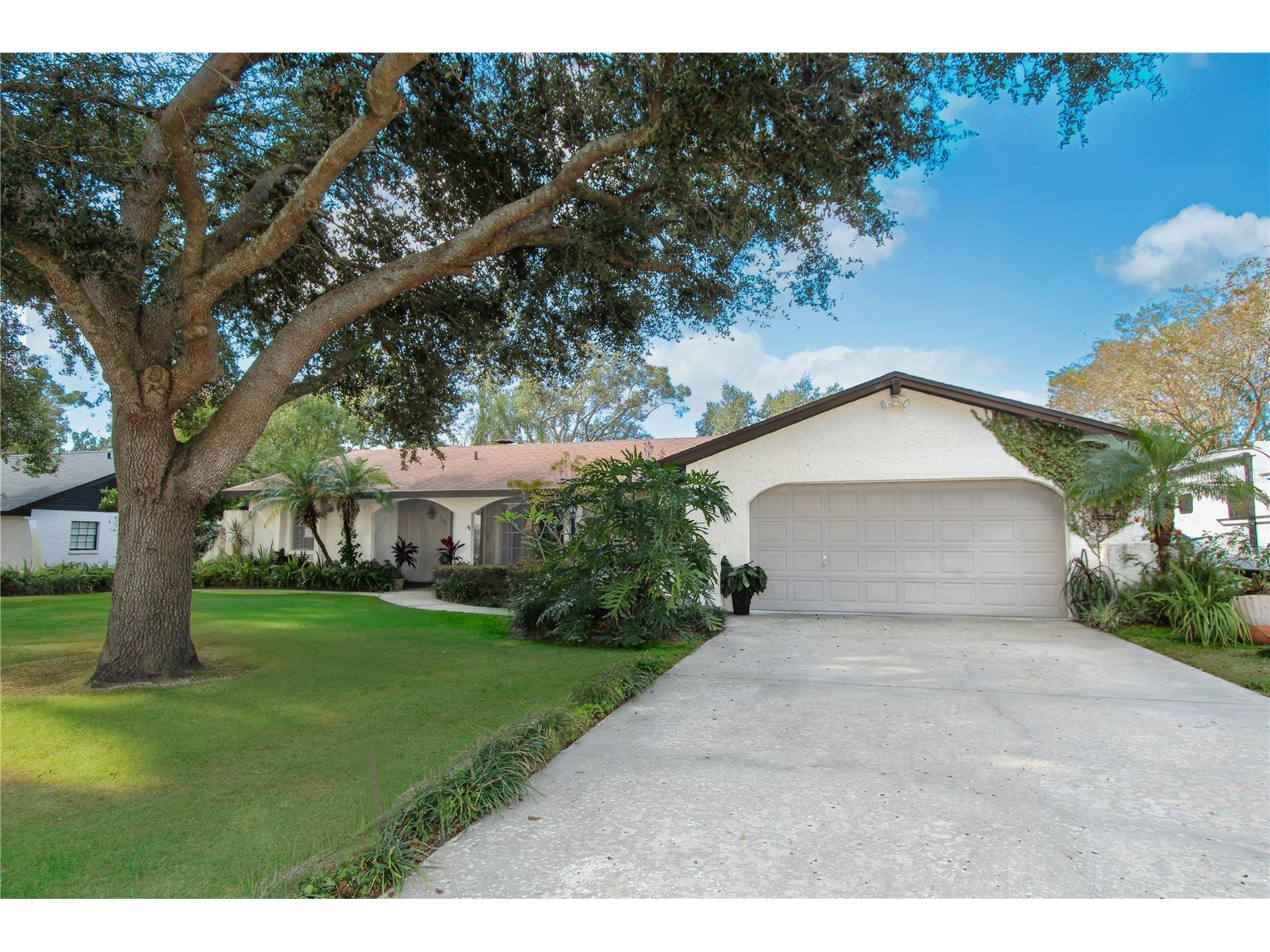 106 Phillips Drive Seffner FL 33584 TB8453072 image1
