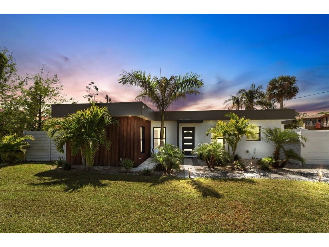 106 Playmore Drive Venice FL 34293 N6138415 image1