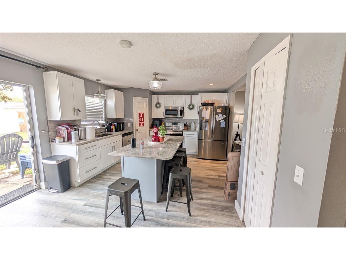 106 Royalty Circle Sanford FL 32771 O6370931 image3