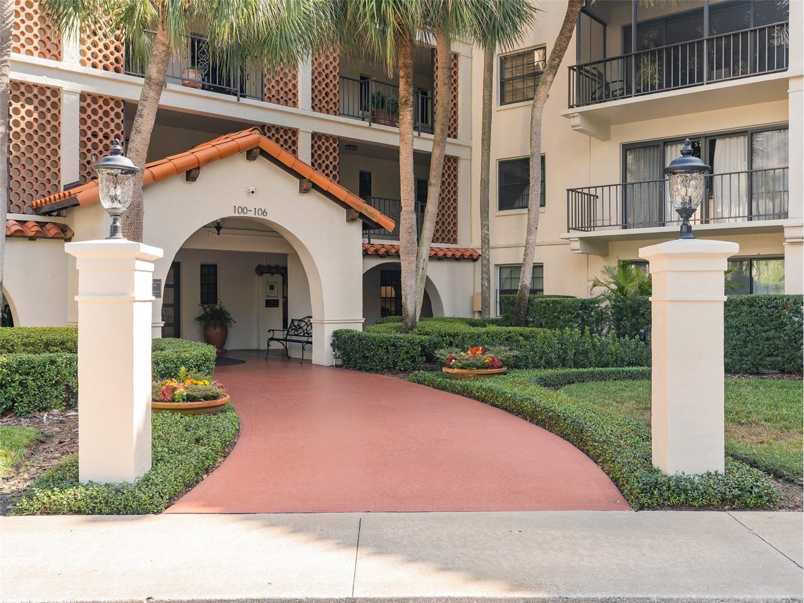 106 S Interlachen Avenue #518 Winter Park FL 32789 - LAKE OSCEOLA O6400228 image1