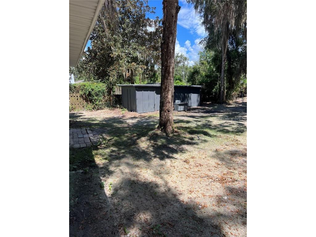 106 S Oakland Avenue San Mateo FL 32187 V4944816 image15