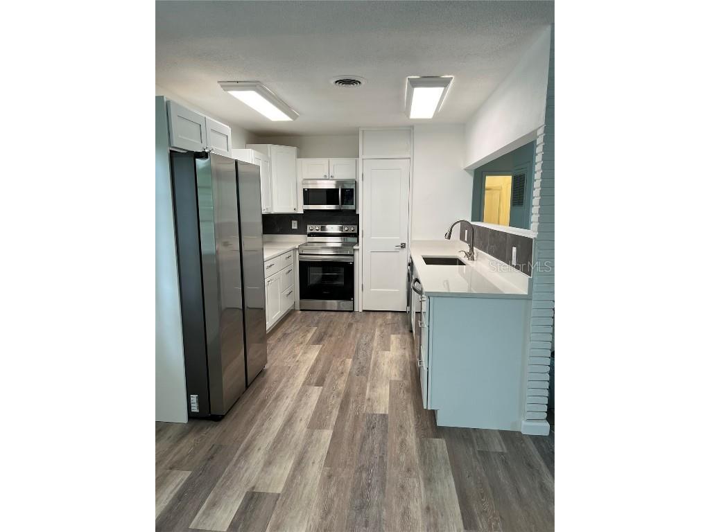 106 S Oakland Avenue San Mateo FL 32187 V4944816 image7