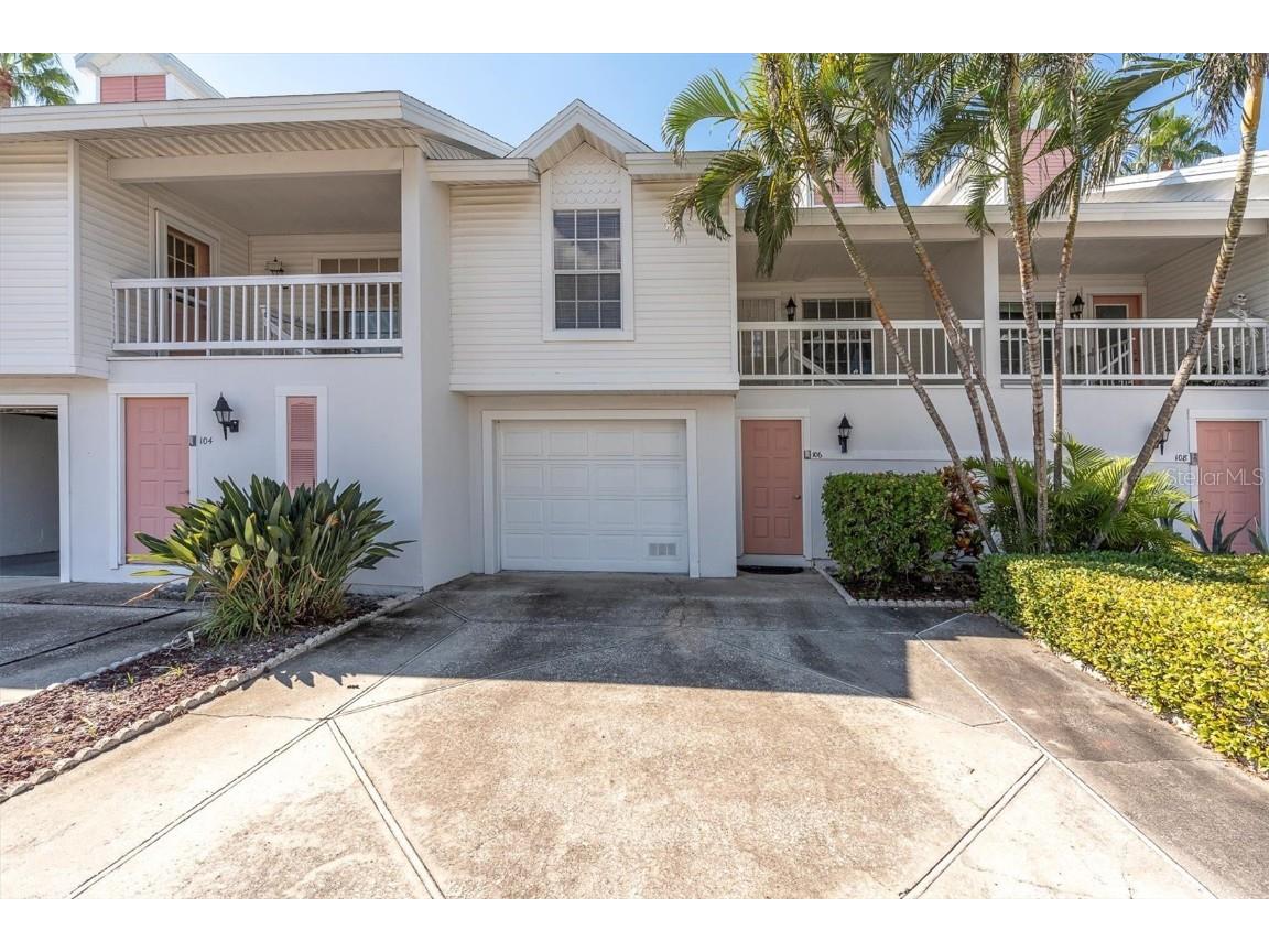 106 Sun Isle Circle #11 Treasure Island FL 33706 TB8441617 image1