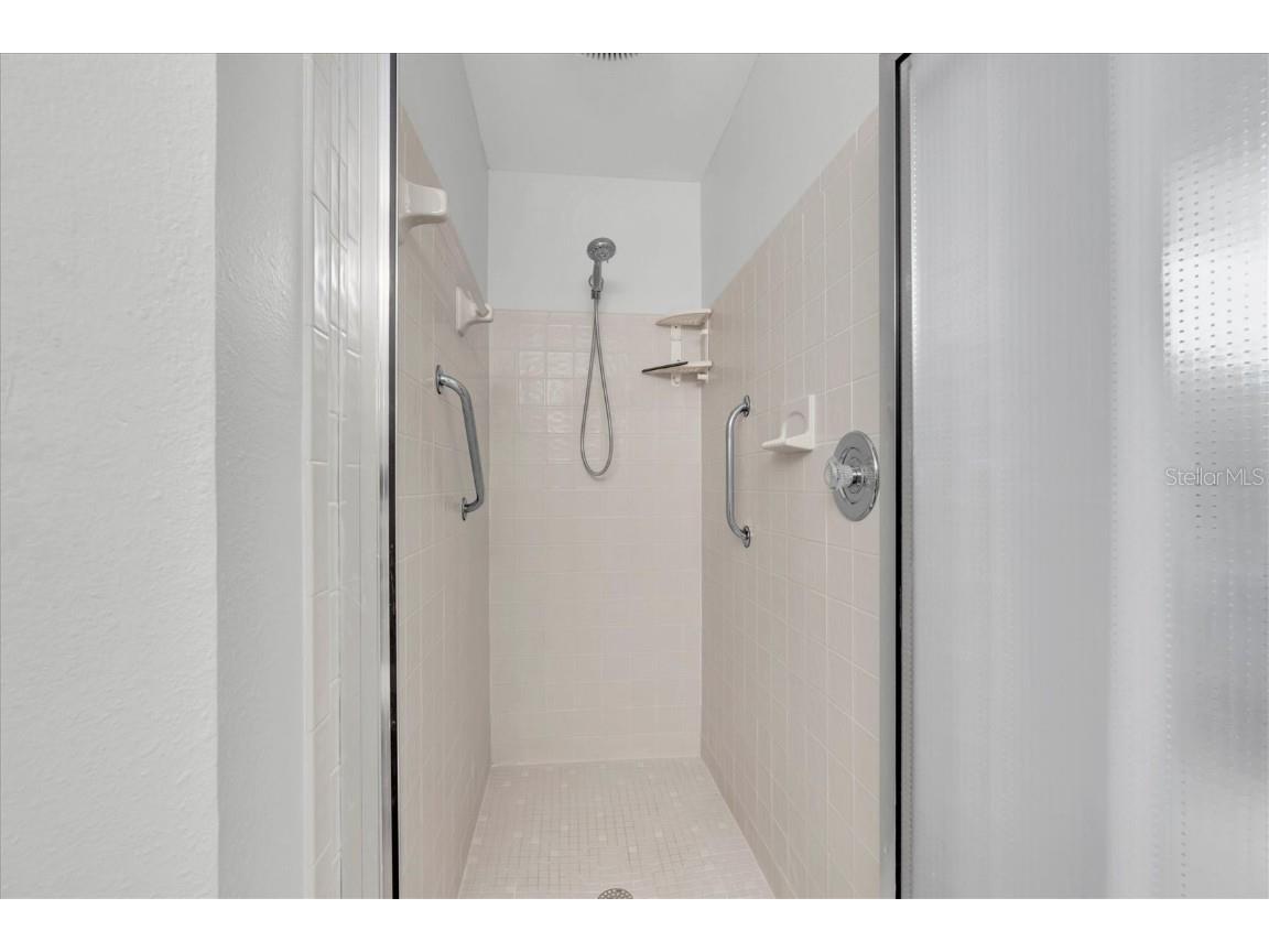 106 Sun Isle Circle #11 Treasure Island FL 33706 TB8441617 image20