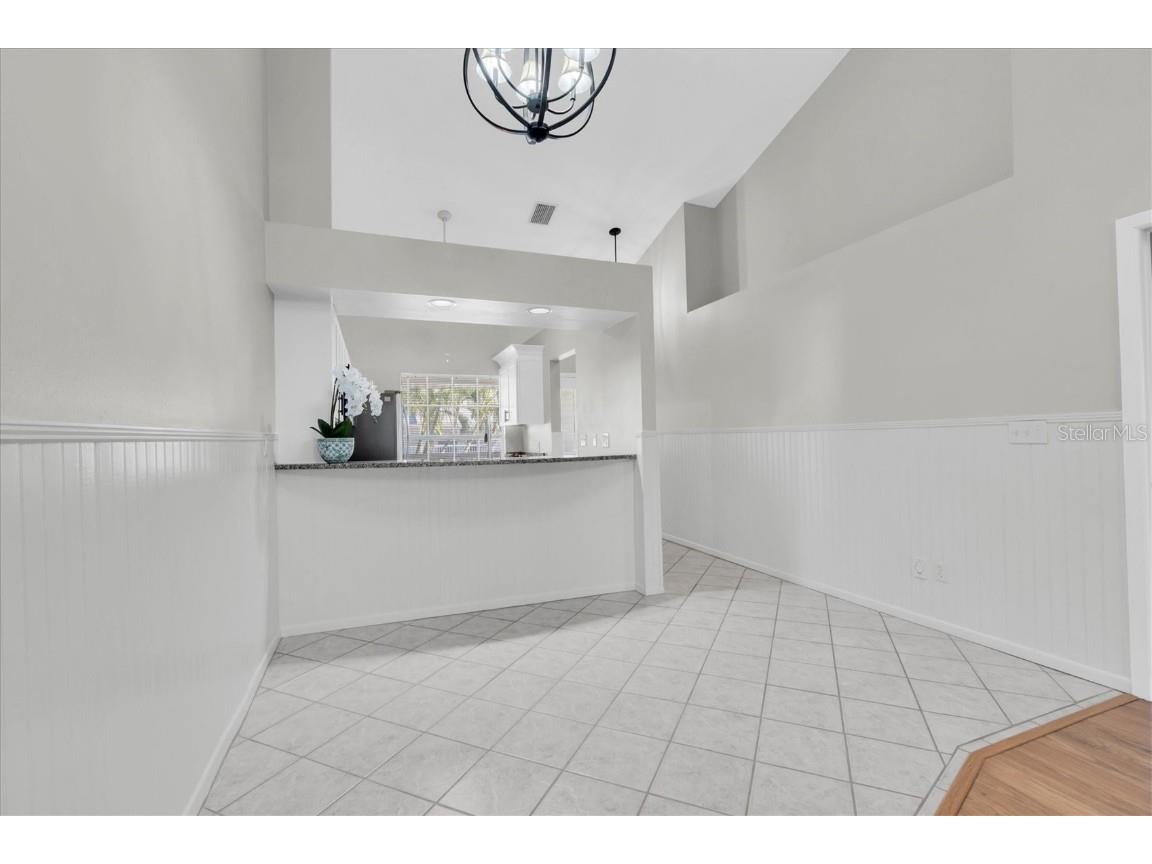 106 Sun Isle Circle #11 Treasure Island FL 33706 TB8441617 image7
