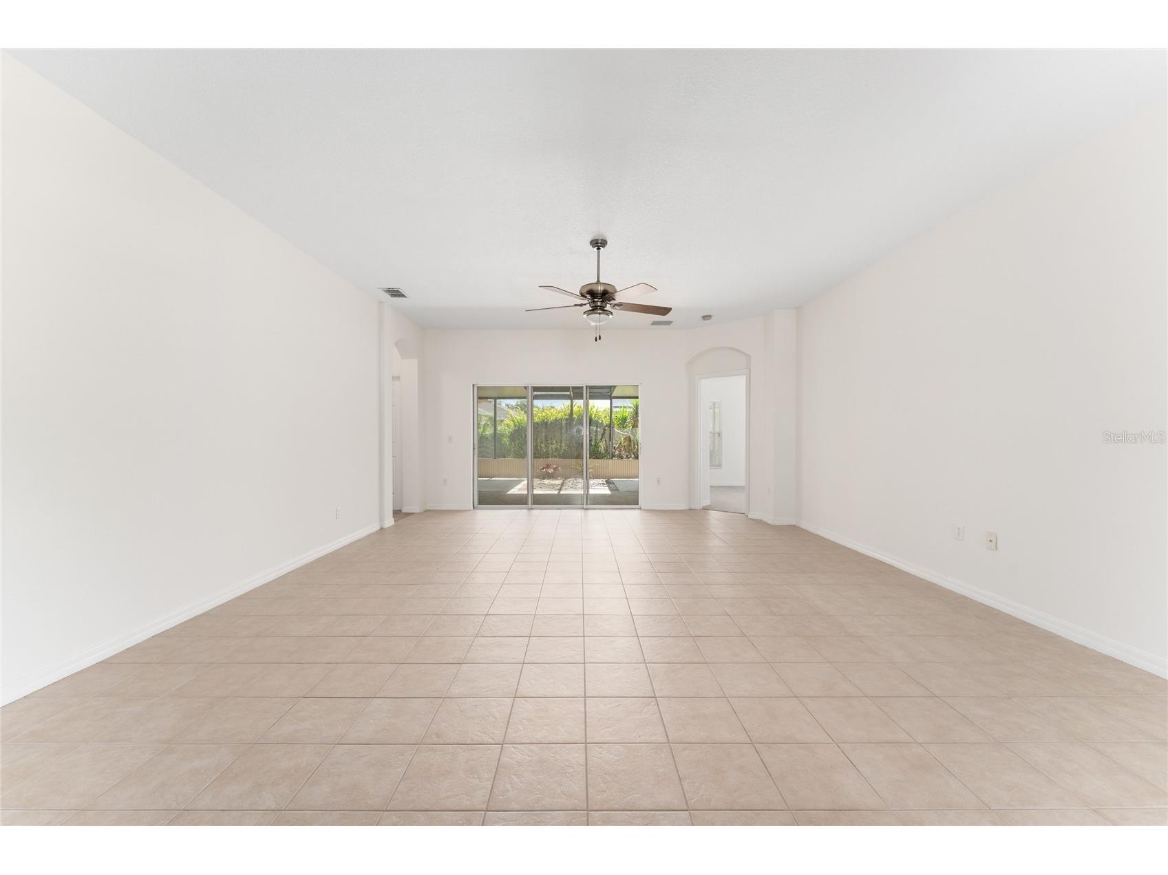 106 Vista Drive Kissimmee FL 34759 O6411500 image3