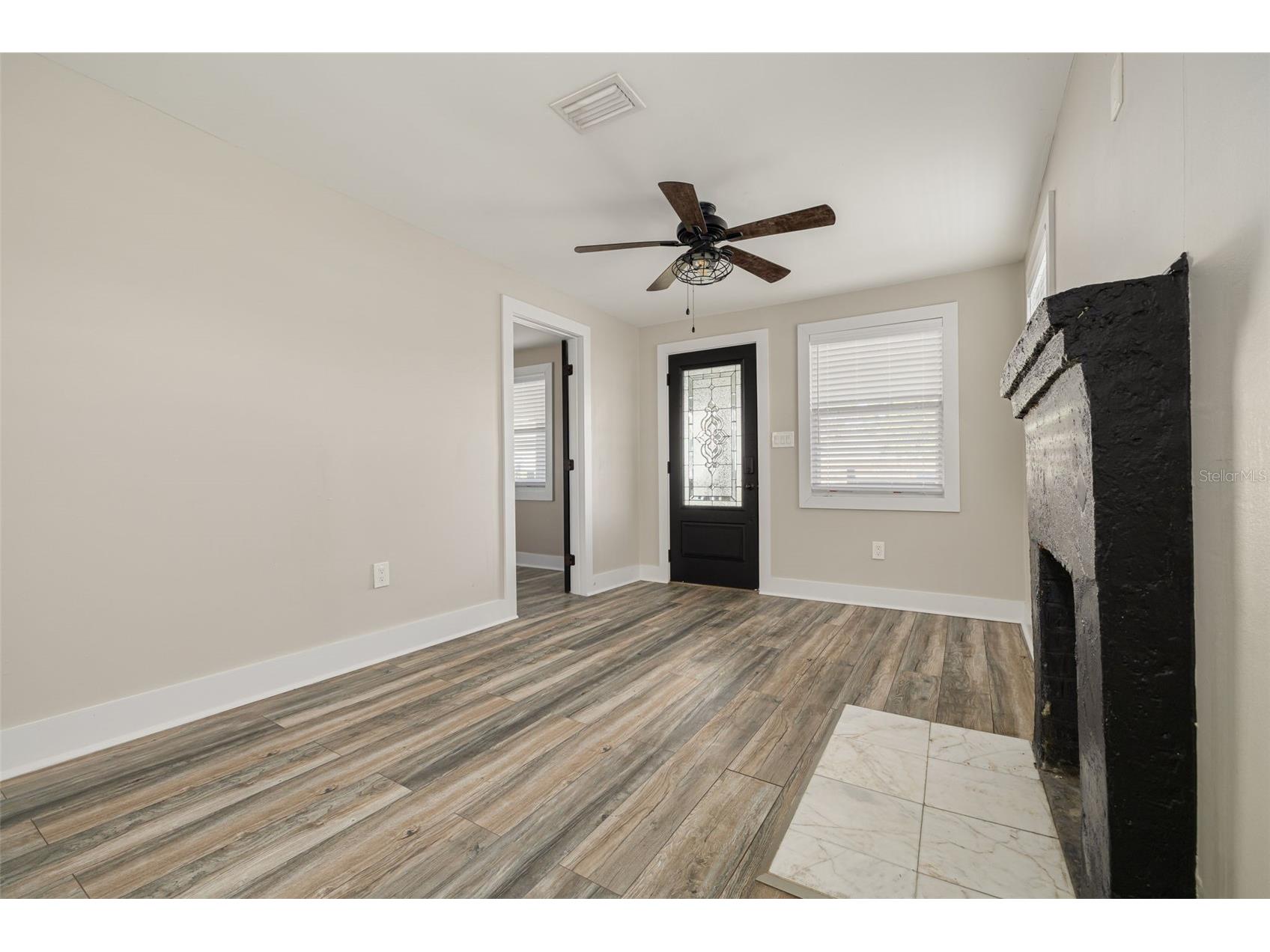 106 W Haya Street Tampa FL 33603 TB8468353 image4