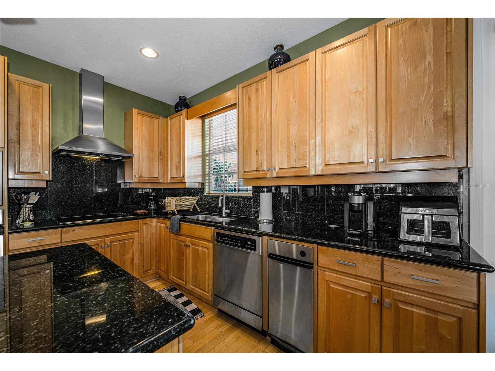106 Yacht Club Circle North Redington Beach FL 33708 TB8469469 image17