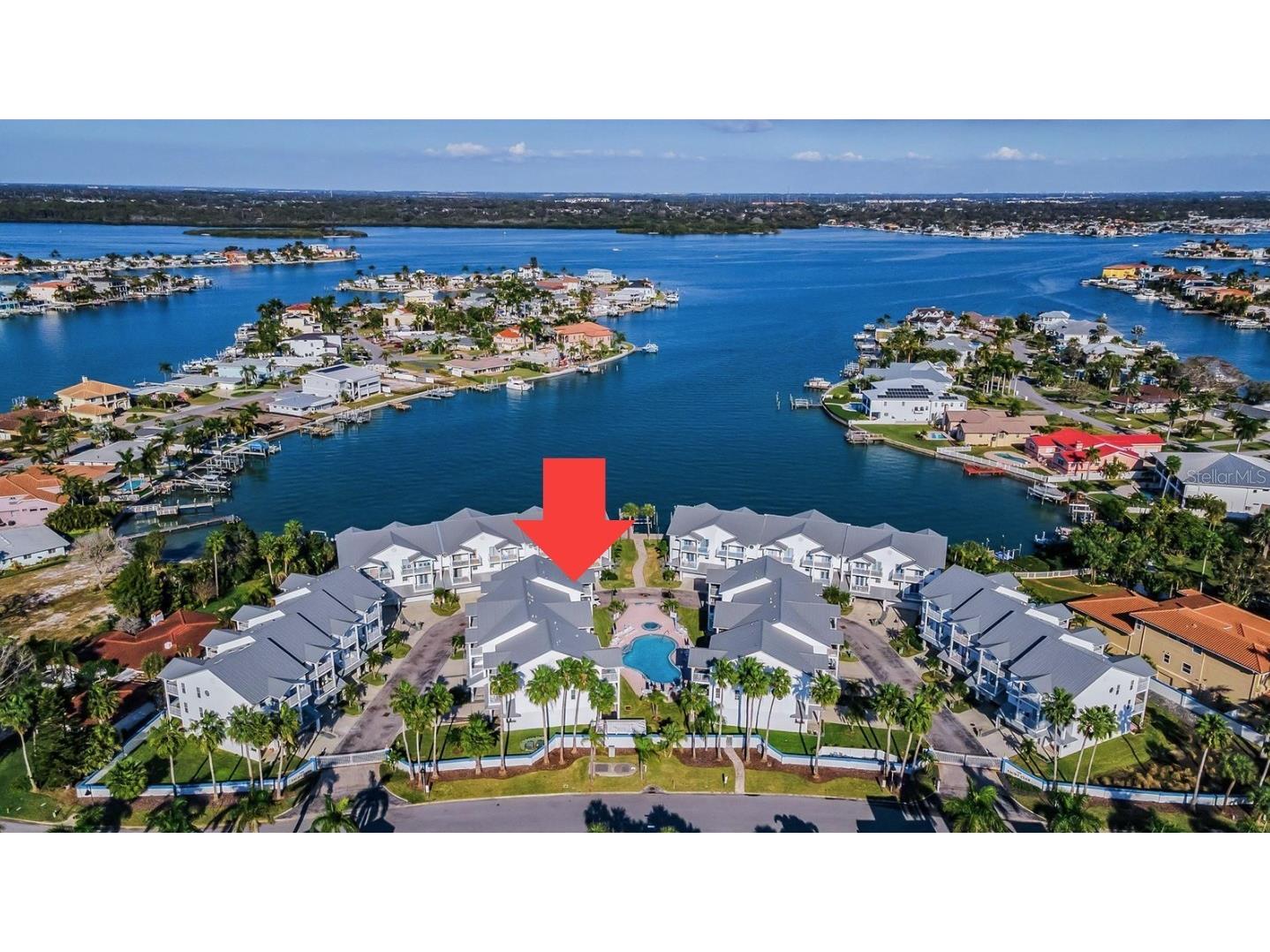 106 Yacht Club Circle North Redington Beach FL 33708 TB8469469 image2