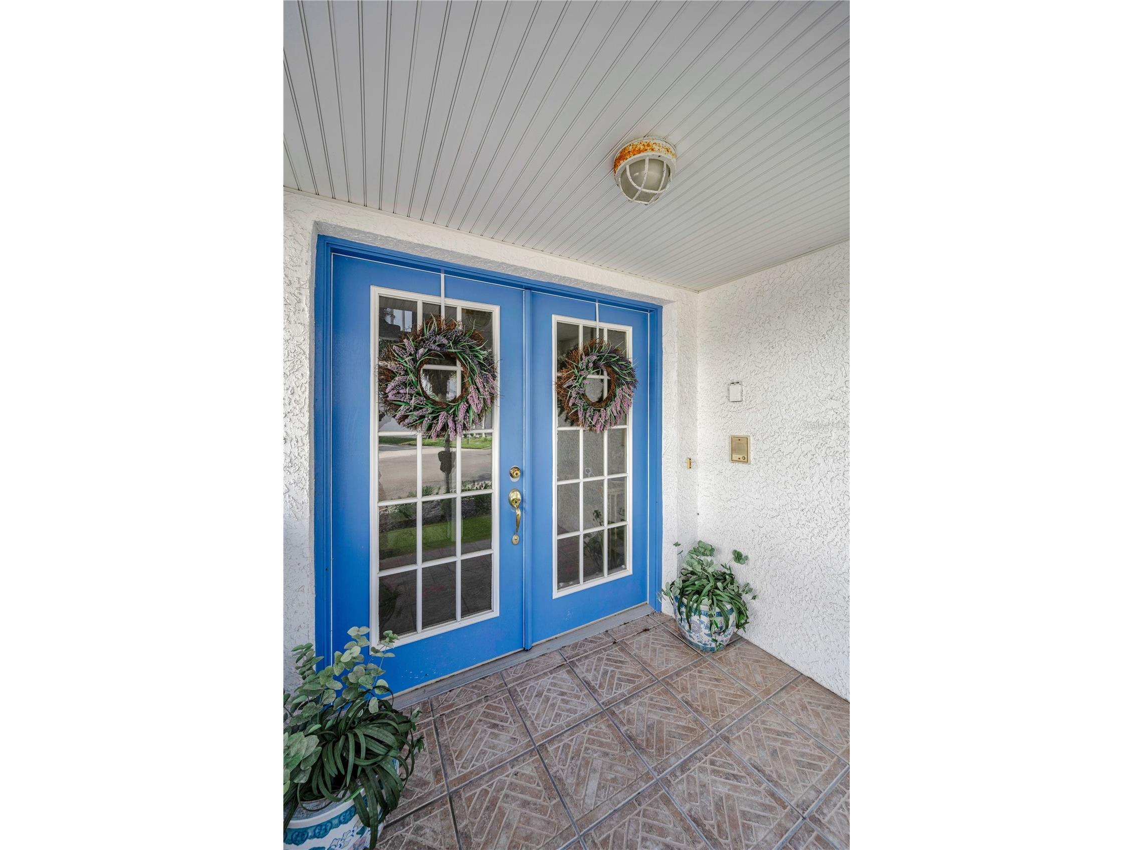 106 Yacht Club Circle North Redington Beach FL 33708 TB8469469 image6