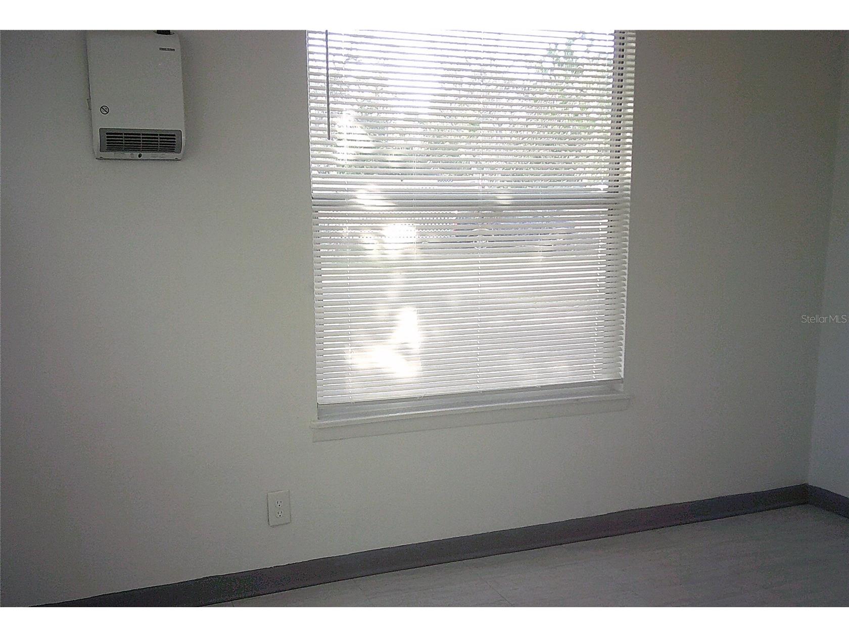 1060 65th Street S Saint Petersburg FL 33707 TB8485120 image11