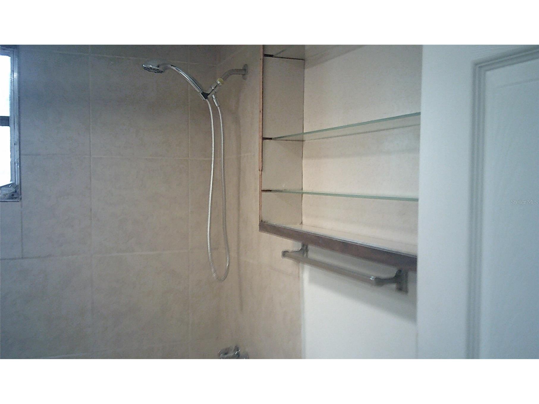 1060 65th Street S Saint Petersburg FL 33707 TB8485120 image17