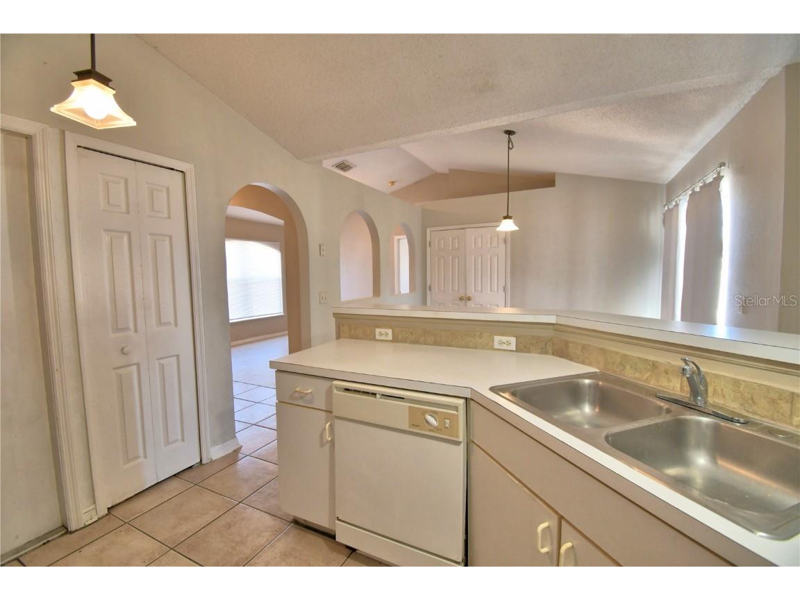 1060 Dudley Drive Kissimmee FL 34758 O6361291 image11