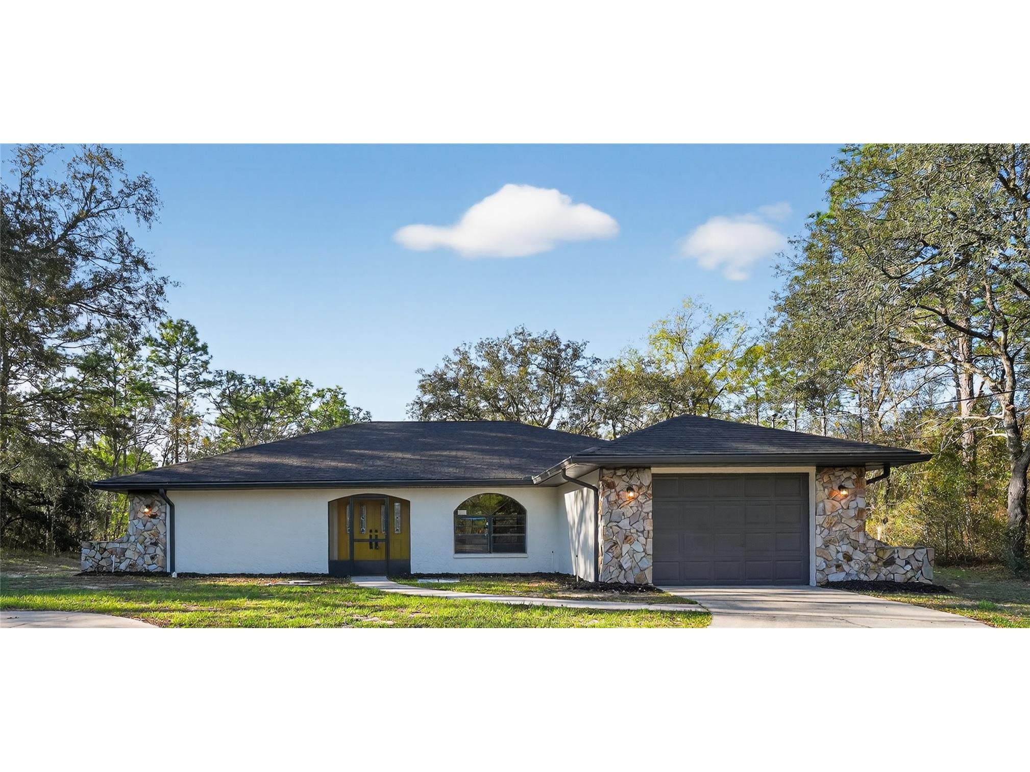 1060 E Rockefeller Lane Hernando FL 34442 A4686899 image1