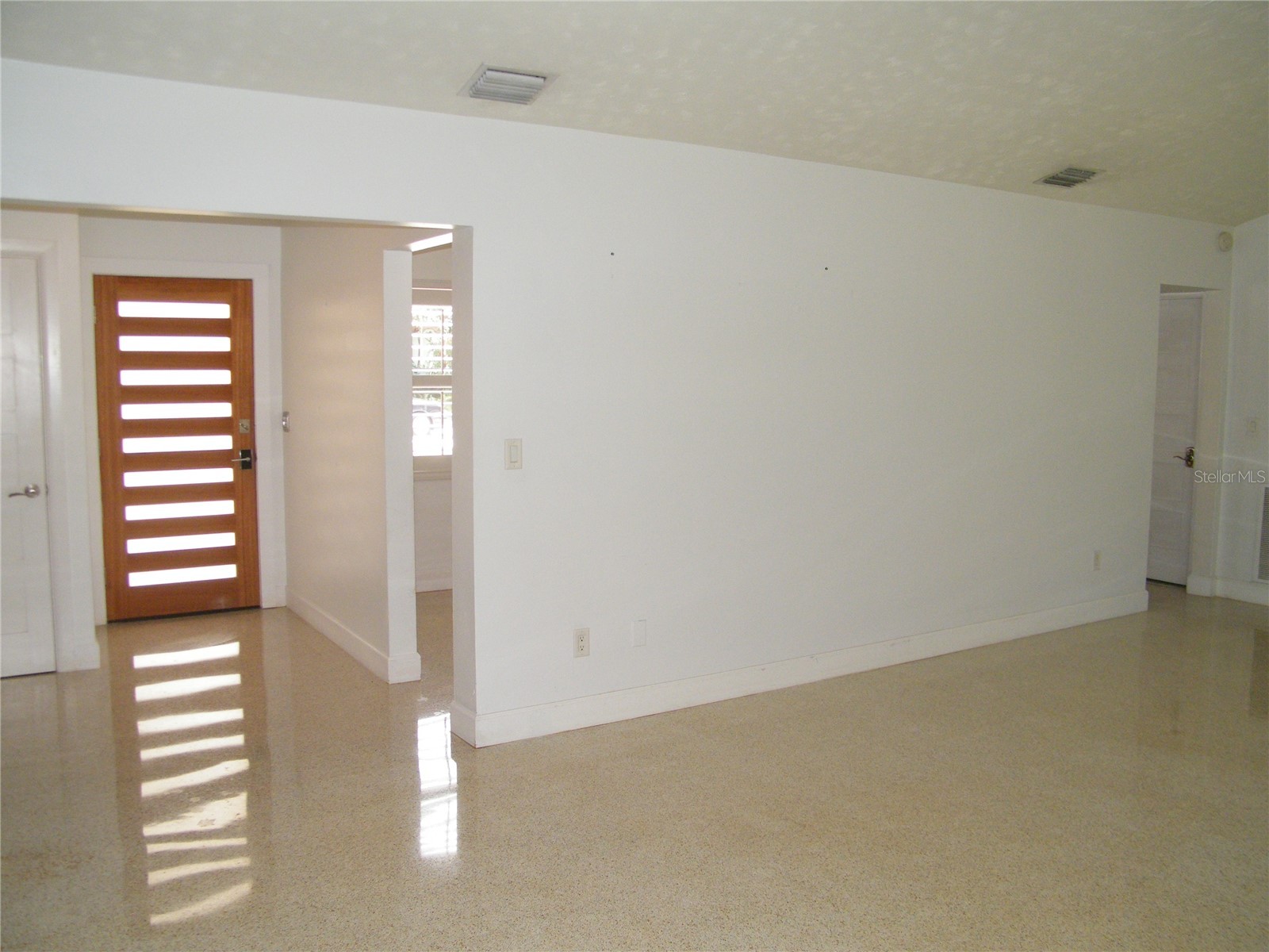 1060 Jesse Avenue Safety Harbor FL 34695 W7881797 image3