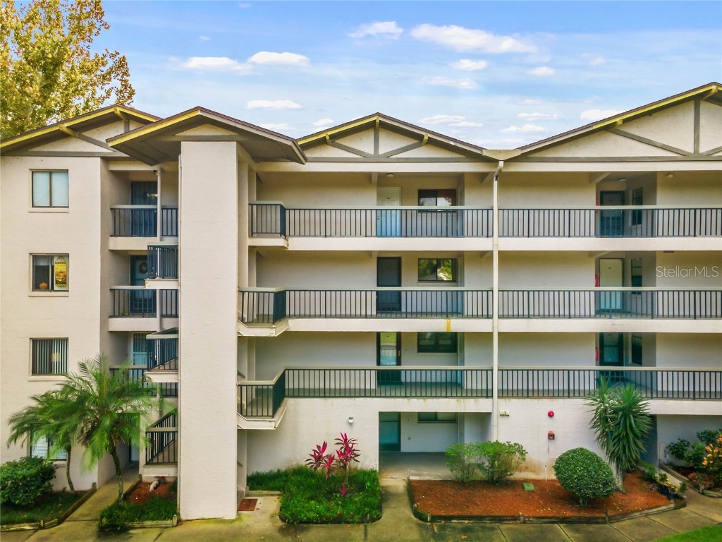 1060 Lotus Parkway #1025 Altamonte Springs FL 32714 - LAKE LOTUS O6180604 image1