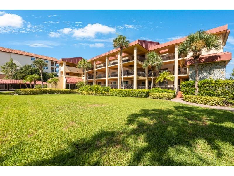 1060 Pinellas Bayway S #103 Saint Petersburg FL 33715 - LOCATED ON GRAND CANAL TB8515341 image2