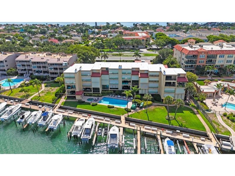 1060 Pinellas Bayway S #103 Saint Petersburg FL 33715 - LOCATED ON GRAND CANAL TB8515341 image29