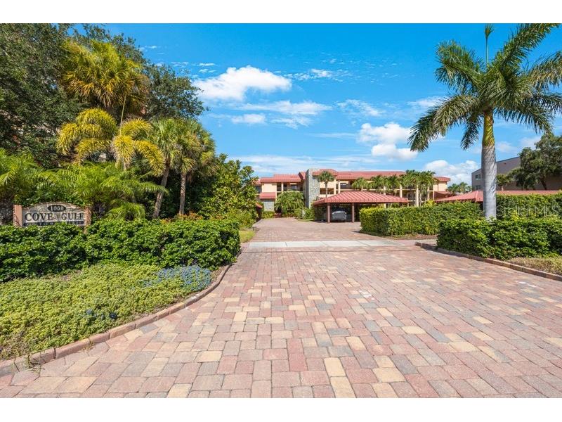 1060 Pinellas Bayway S #103 Saint Petersburg FL 33715 - LOCATED ON GRAND CANAL TB8515341 image3