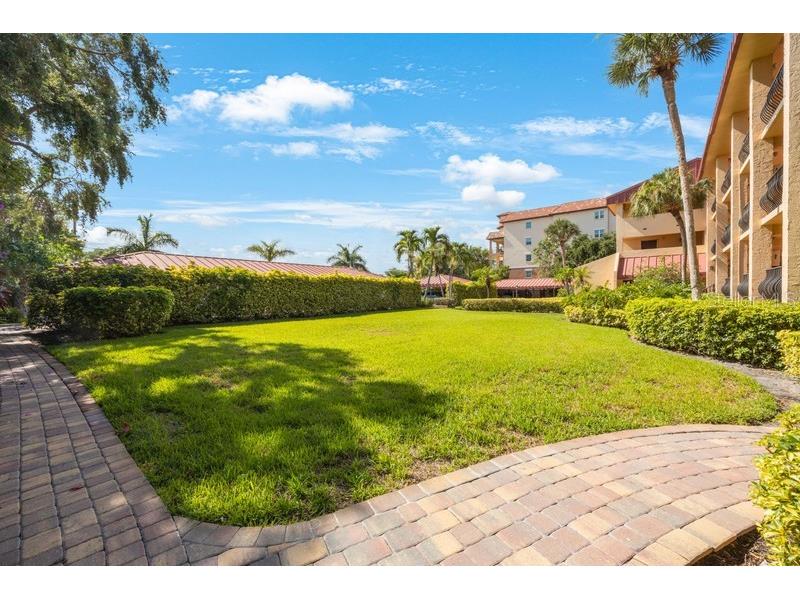1060 Pinellas Bayway S #103 Saint Petersburg FL 33715 - LOCATED ON GRAND CANAL TB8515341 image39