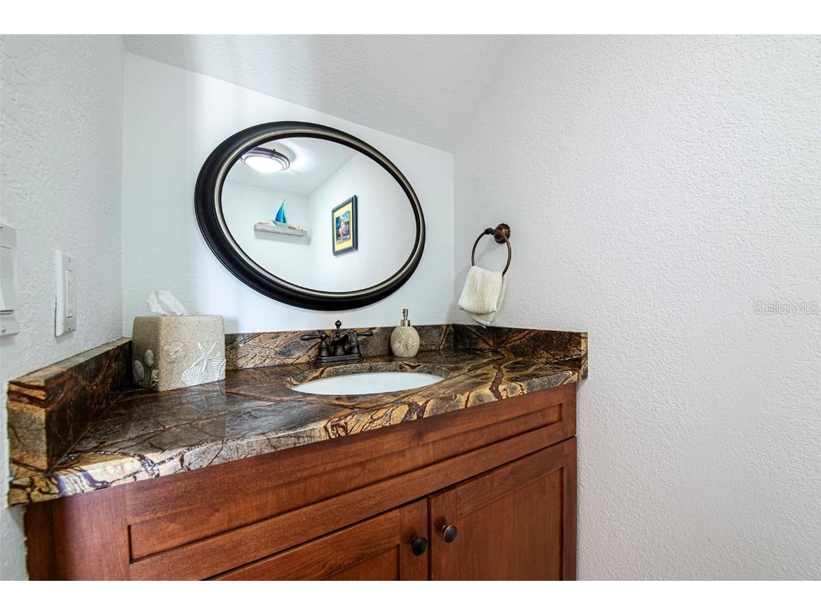 1060 Pinellas Bayway S #106 Saint Petersburg FL 33715 TB8451836 image18