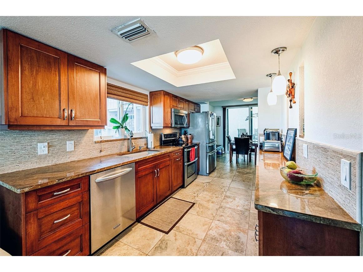 1060 Pinellas Bayway S #106 Saint Petersburg FL 33715 TB8451836 image6