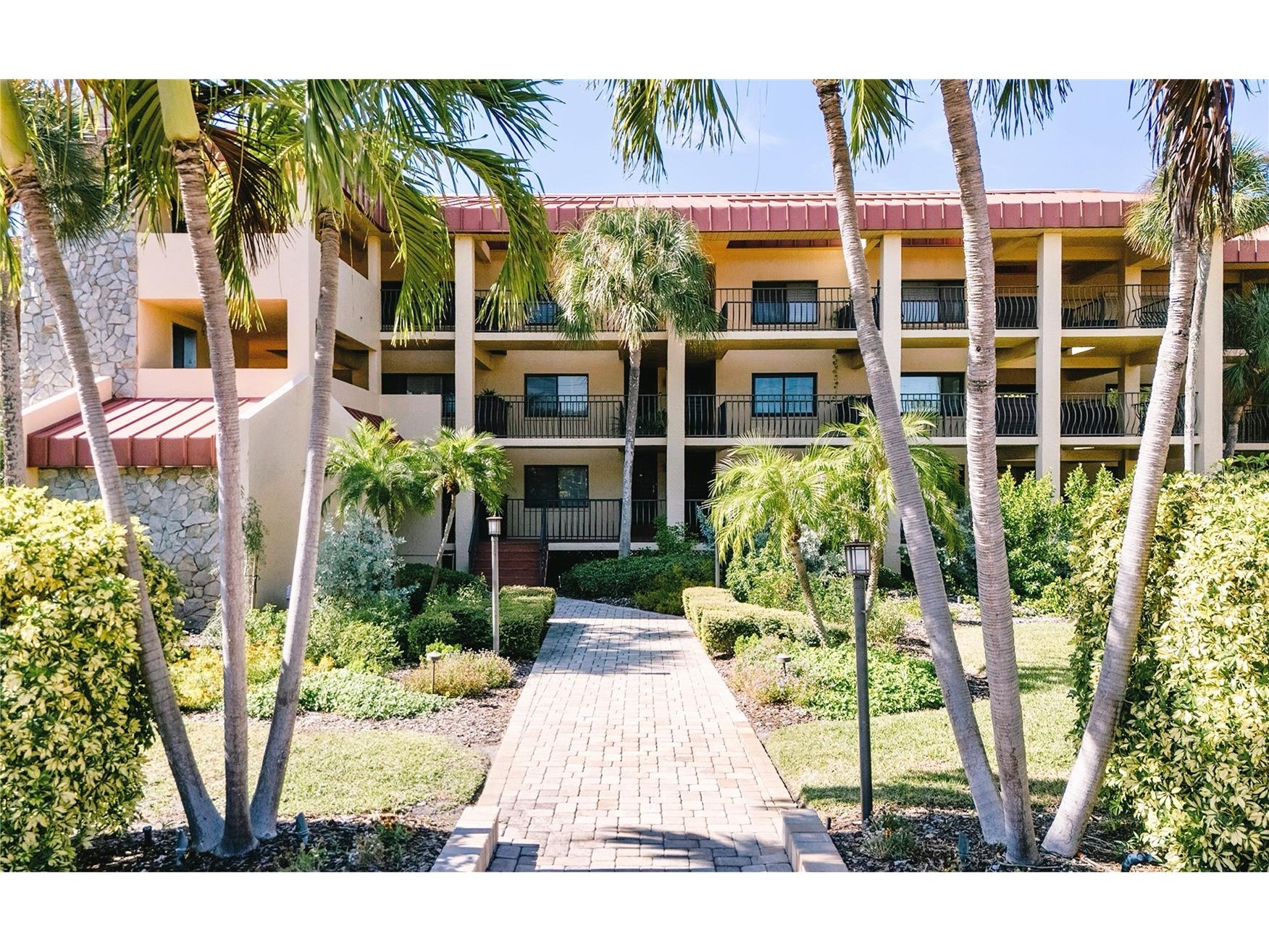 1060 Pinellas Bayway S #106 Tierra Verde FL 33715 TB8451836 image4