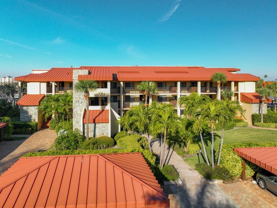 1060 Pinellas Bayway S #205 Tierra Verde FL 33715 O6180863 image1