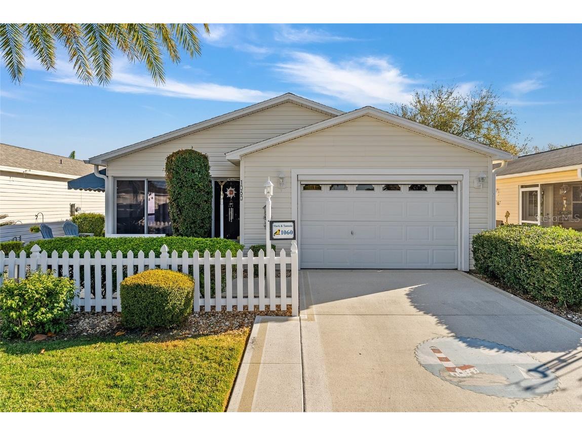 1060 Pinewood Place The Villages FL 32162 G5093595 image1