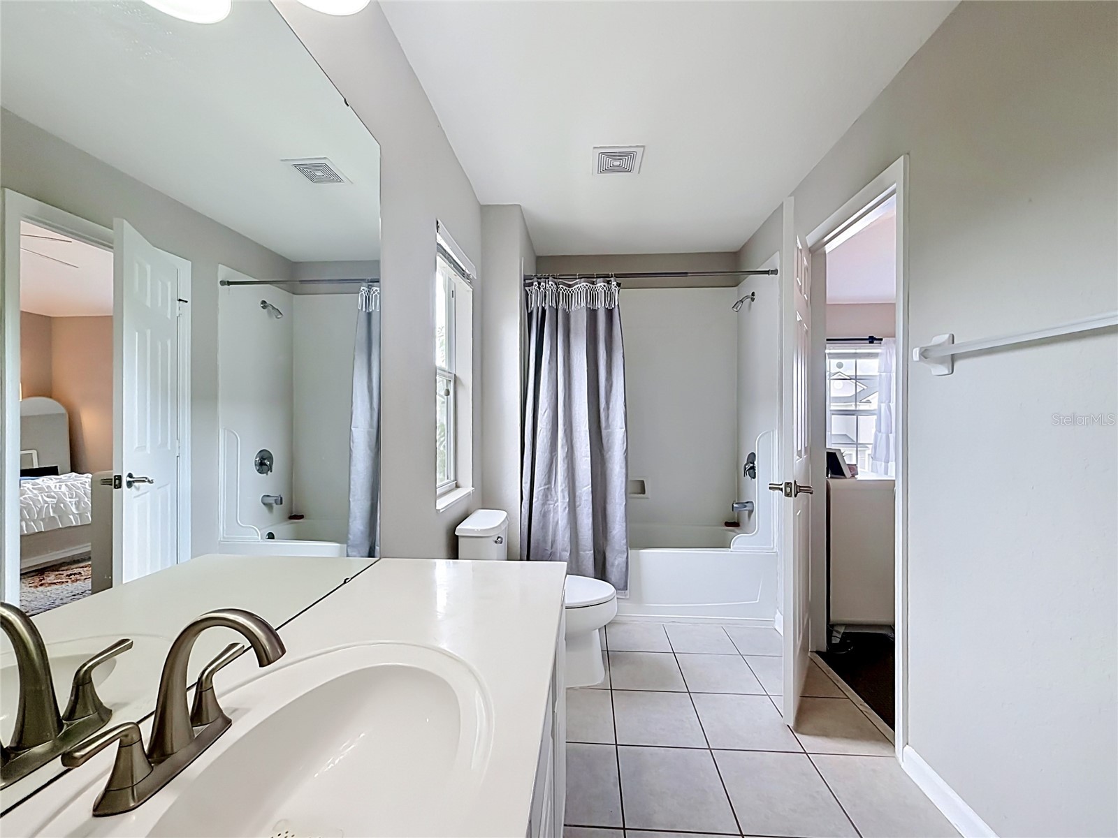 1060 Rock Harbor Avenue Orlando FL 32828 O6413301 image44